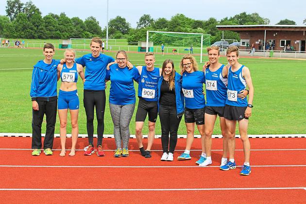 Die Athleten des TV Westfalia Epe (dieses Foto zeigt die Eper Teilnehmer am ersten Wettkampftag) überzeugten bei den Münsterlandmeisterschaften in Olfen.