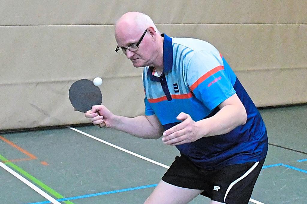 Auch Michael Merkler stand für die „Erste“ an der Platte.